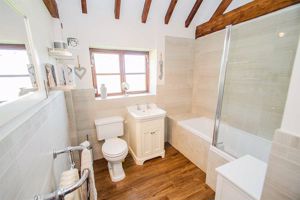 Photo 32- click for photo gallery